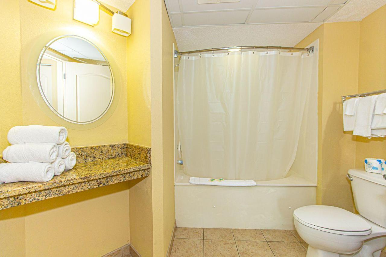 Oceanfront 2 Bedroom Suite With Incredible Views! Carolinian 630 Myrtle Beach Exterior foto